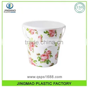 Colorful Printed Popcorn Bucket thumbnail-1