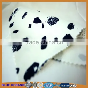 Fashion Print Cotton Twill Fabric for Clothes thumbnail-1