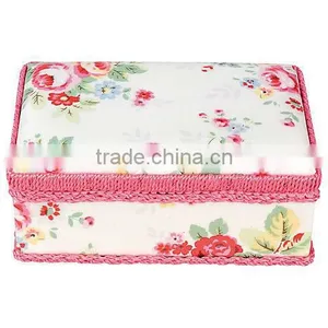 Superior Handy Sewing Basket thumbnail-1