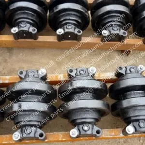 Track Roller Hitachi KH70 Track Roller thumbnail-1