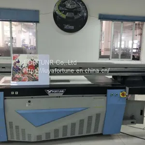 UV Flatbed Printer thumbnail-1