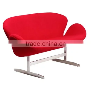 Modern Arne Jacobsen Swan Sofa thumbnail-3