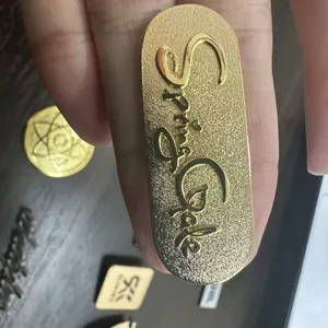 Quality Customized Metal Logo for Cloth, Jewelry, Hat, Bags, Glass Bottles Etc. thumbnail-2