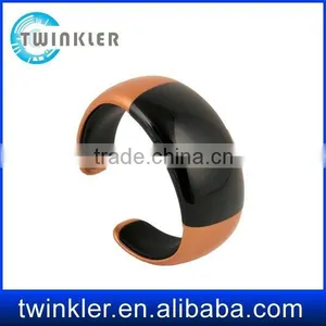 Custom High Quality Bluetooth Watch Smart Bracelet for Sale thumbnail-2