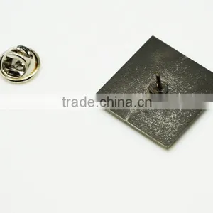 Wholesale Cheap Metal Custom Design Badges thumbnail-3