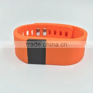 2015 Top Selling Colorful Bmart Bracelet With Anti-Lost Alarm Smart Bracelet thumbnail-3