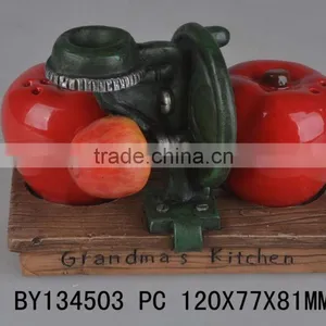 Coffeepot Polyresin Salt Pepper Shaker thumbnail-5