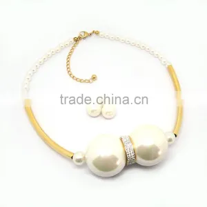 Stainless Steel Gold Tone Rhinestone Big Chunky Pearl Necklace thumbnail-1