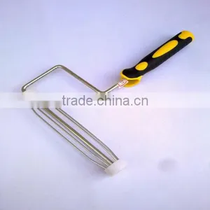 Zinc-plated Rubber Handle Paint Roller Frame thumbnail-1
