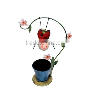 Garden Bee With Pot thumbnail-1