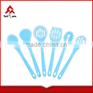 Interesting Design LFGB Food Grade Blue Silicone Kitchen Items Names thumbnail-2