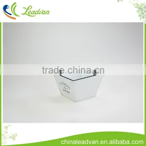 Indoor Funiture and Home Decor White Metal Square-shaped Flower Pots thumbnail-4