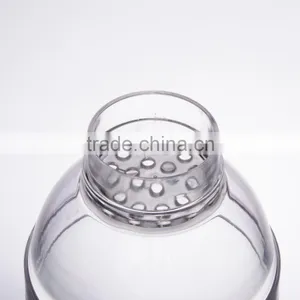 14oz Cocktail Shaker With Cover and Strainers thumbnail-4