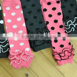 Christmas Red and Green Baby Ruffled Leg Warmers Wholesale thumbnail-1