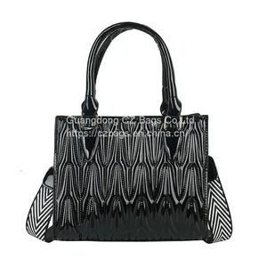 Popular Patent Leather Handbag French Princess of Wales Bag Small Lingge Single Shoulder Women's Bag 2021 Autumn and Winter New Messenger Bag thumbnail-3