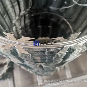 High Security Galvanized Razor Wire Cbt-60 45cm Diameter Galvanized Concertina Barb thumbnail-1