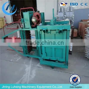 Factory Direct Sell Hydraulic Vertical Small Baler Machine for Waste Paper,plastic,clothing thumbnail-1