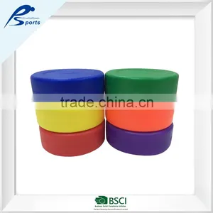 6 Colors Plastic Flat Hockey Ball thumbnail-2
