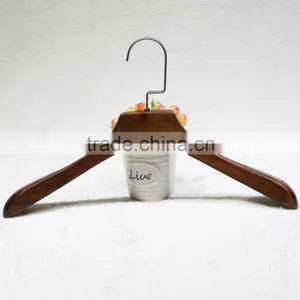 Manufacturer Solid Wood Coat Hanger With Non Slip Shoulder thumbnail-1