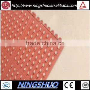 China Supplier of Anti Slip Workshop Interlocking Rubber Matting thumbnail-1