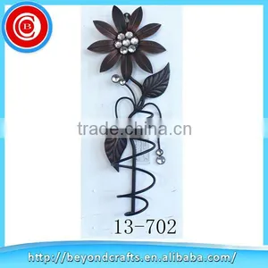 Beautiful Wrought Iron Flower Wine Bottle Holder thumbnail-1