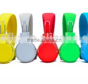 Bluetooth Stereo Headset/heaphone 2015 for Iphone With Mircrophone, With TF Card Slot thumbnail-4