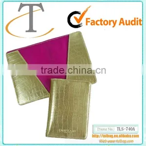 Croco Pvc Leather Passport Holder thumbnail-1