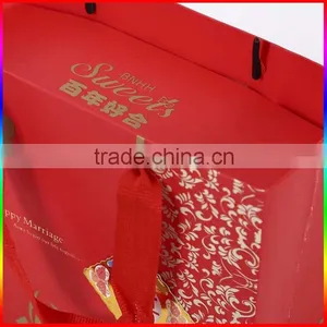 Wedding Gift Red Paper Packing Bag With Gold Foil Printing thumbnail-3