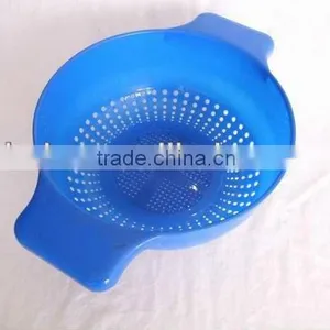 Plastic Strainer Basket thumbnail-1