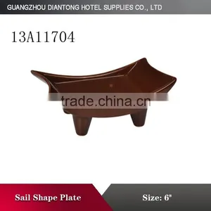 2015 Good Quality Ceramic Serving Boat Shape Plate thumbnail-4