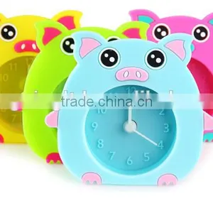 Pig Shape Silicone Alarm Clock thumbnail-1