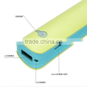 2600mAh Slim Mobile Power Bank Charger With LED Light for Iphone thumbnail-4