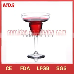 Hand Blown Decorative Margarita Glass Favors for Christmas thumbnail-1