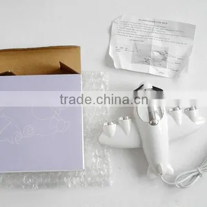 Plane Shape Usb Hub With 4 Ports thumbnail-1