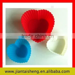 FDA Heat Resist Silicone Baking Cake Mold thumbnail-3