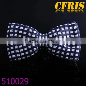 Silk Navy Blue With White Dots Knitted Bow Tie thumbnail-1