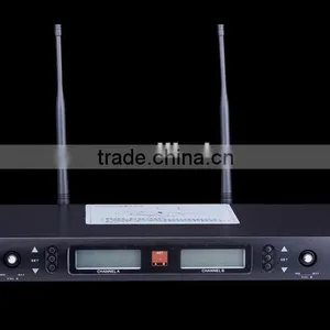 Professional KTV UHF Wireless Microphone,Dual Channel UHF Wireless Microphone,Outdoor Performance Wireless Microphone thumbnail-3