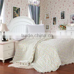 Safety Professional Print Bedding Summer King Quilt thumbnail-5