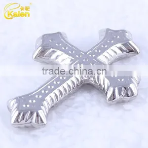 Dubai White Gold Plated Stainless Steel Crucifix/cross Pendant thumbnail-4