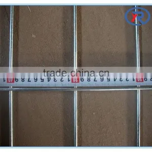 Low Price 1/2 ,1/4 Inch Hot Dipped Galvanized Welded Wire Mesh Made in China thumbnail-5