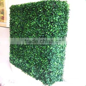 Manufacturer Artificial Hedge Garden Decoration Fence Artificial Green Wall thumbnail-1