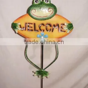 YS88302 Frog With Welcome Sign Metal Art Stick Made in Fujian With Size 12*1.75*39.75" thumbnail-1