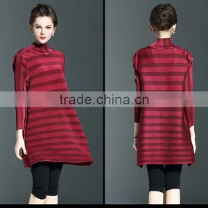 Spring Models Lady Casual Clothing Stripped Turtleneck Crinkled Dress thumbnail-2