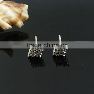 Silver Tragus Earring thumbnail-1
