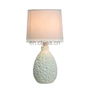 Good Item Cheap Modern Table Lamps Custom Relief Surface White Matte Office Ceramic Lamps for Table Decoration thumbnail-2