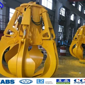 Large Industrial-Grade, High-Efficiency Electro-Hydraulic Scrap Grabs thumbnail-3