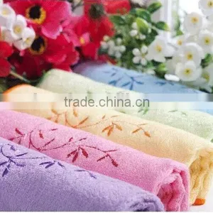Hot Sales Cotton Velour Bamboo Fibre Embroidery Design Fancy Hand Towels thumbnail-2