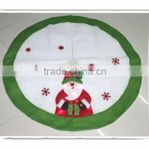 New Product- Christmas Lighted Tree Skirt thumbnail-1