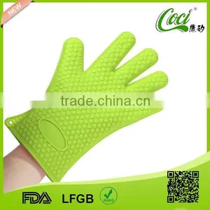 Silicone Heat Resistant Gloves thumbnail-3