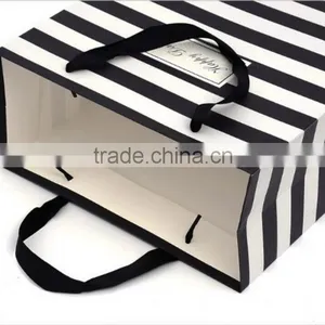 Customized Manufacture Candy Paper Bags thumbnail-5